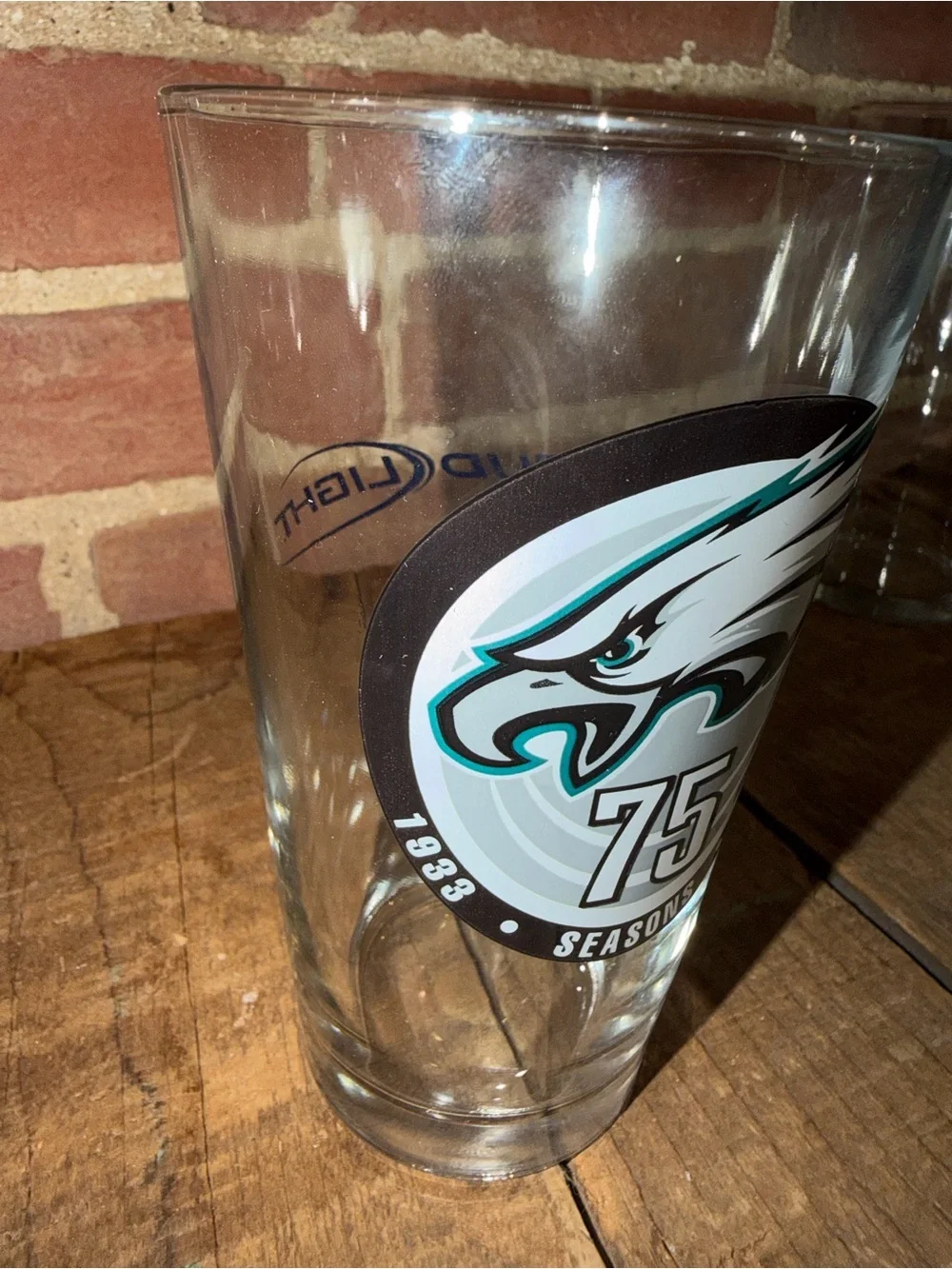 Philadelphia Eagles Glass Pint Set - White and Green Team Logo NFL Budweiser